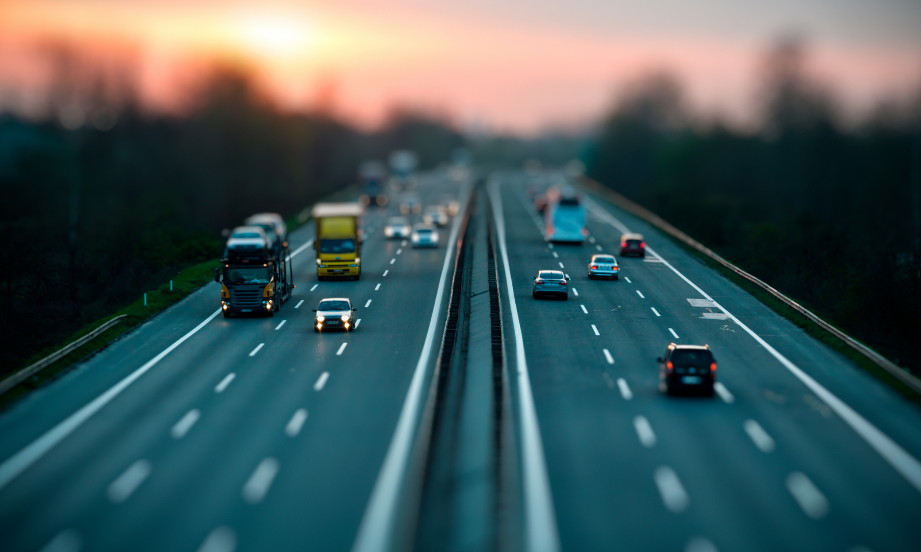 Integration of Fleet Management Systems with Smart City Infrastructure 